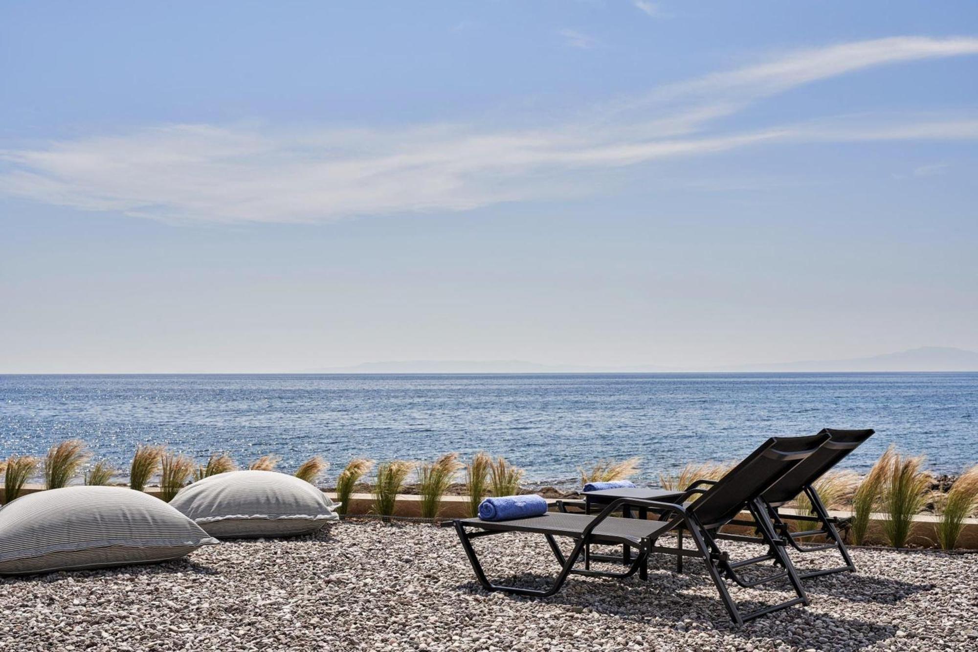 Beachfront Alassa Villas With Private Pools Kotronion  Kültér fotó