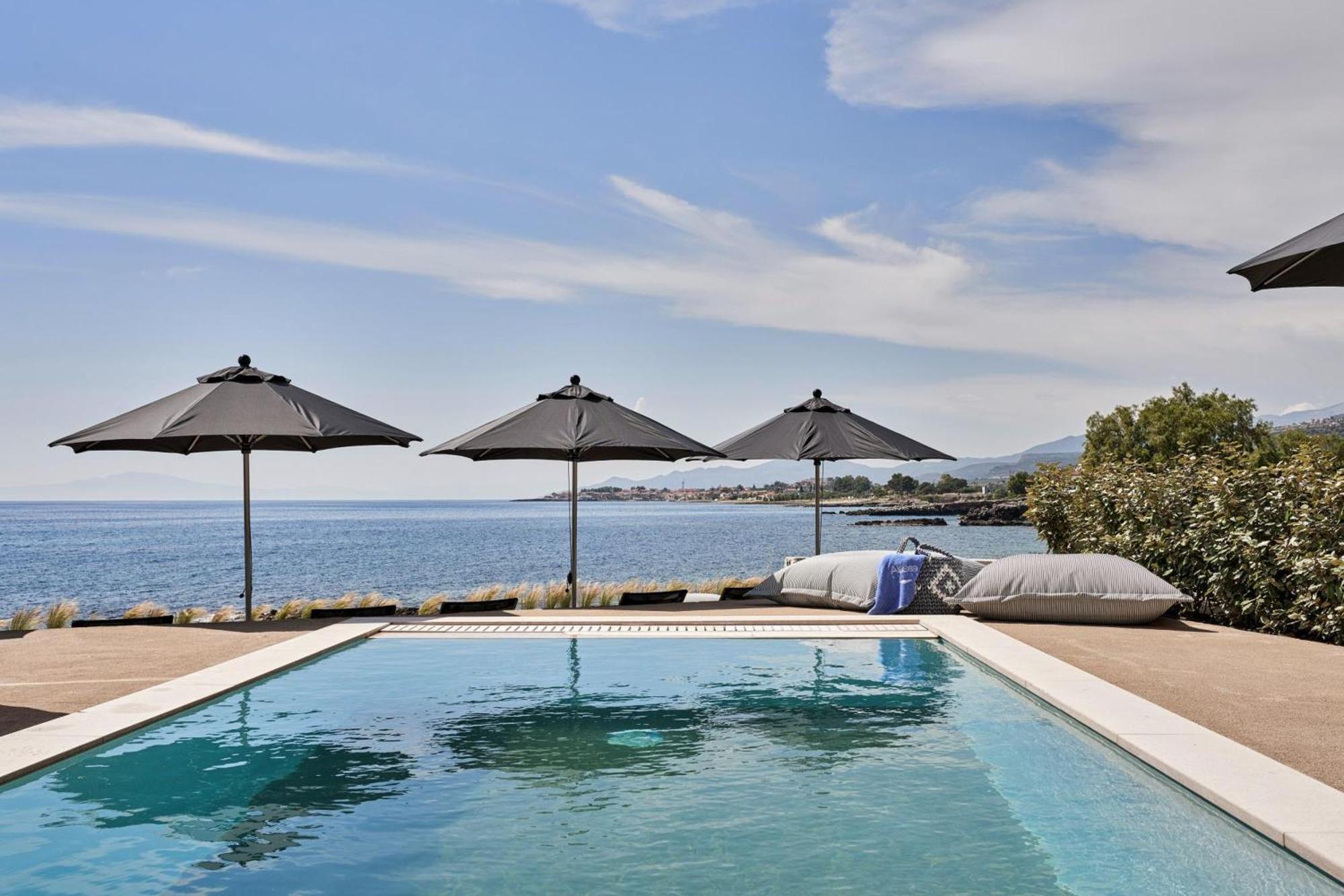 Beachfront Alassa Villas With Private Pools Kotronion  Kültér fotó