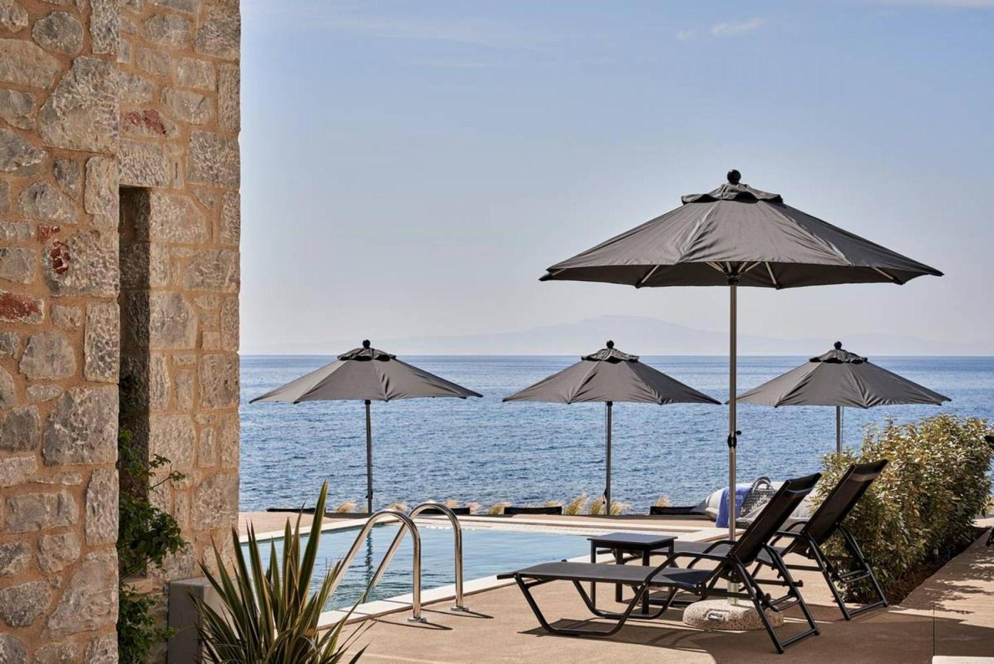 Beachfront Alassa Villas With Private Pools Kotronion  Kültér fotó